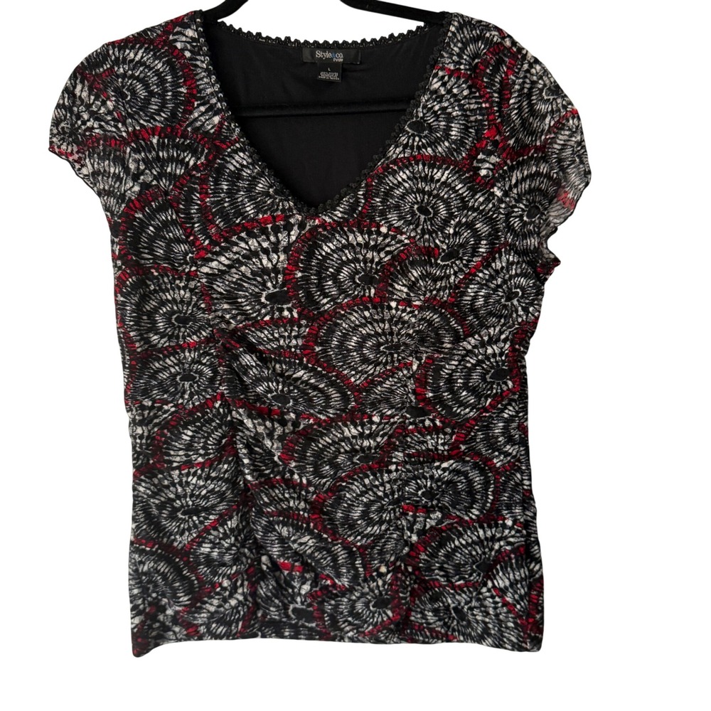 Style Co Y2k Petite‎ Women's Black Red White Abstract Print Top L Dark Grunge